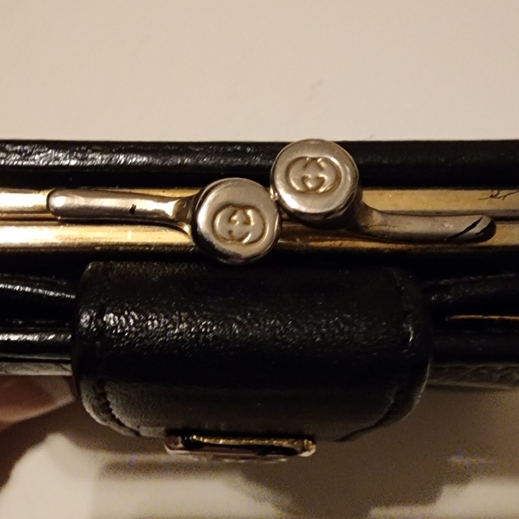 Gucci Black Leather Wallet with coin purse and Interocking Logo - Picture 6 of 9